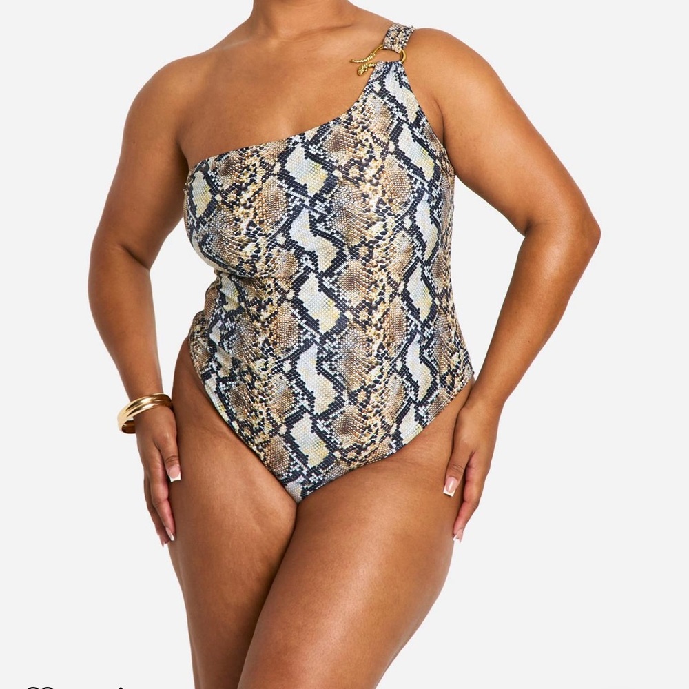NWT Boohoo Plus Cream and Brown One-Piece Swimsuit